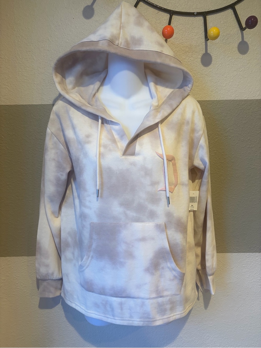 NWT Disney Women’s XS Cozy Cream Beige Tie-Dye Hooded Pullover Soft Interior